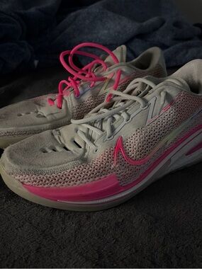 Nike gt cut 1 think pink kay yow Men’s basketbal Shoes - Hot Pink and Light Gray